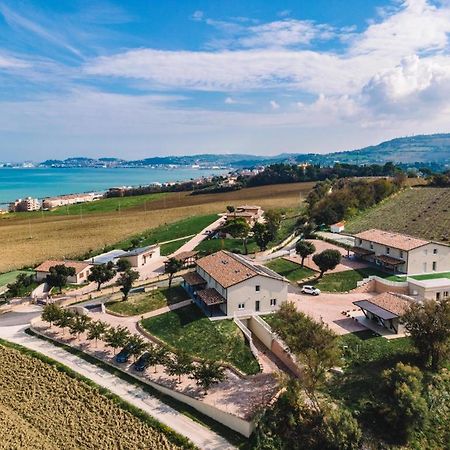 Agriturismo Il Colle Dei Lecci Ancona Luaran gambar