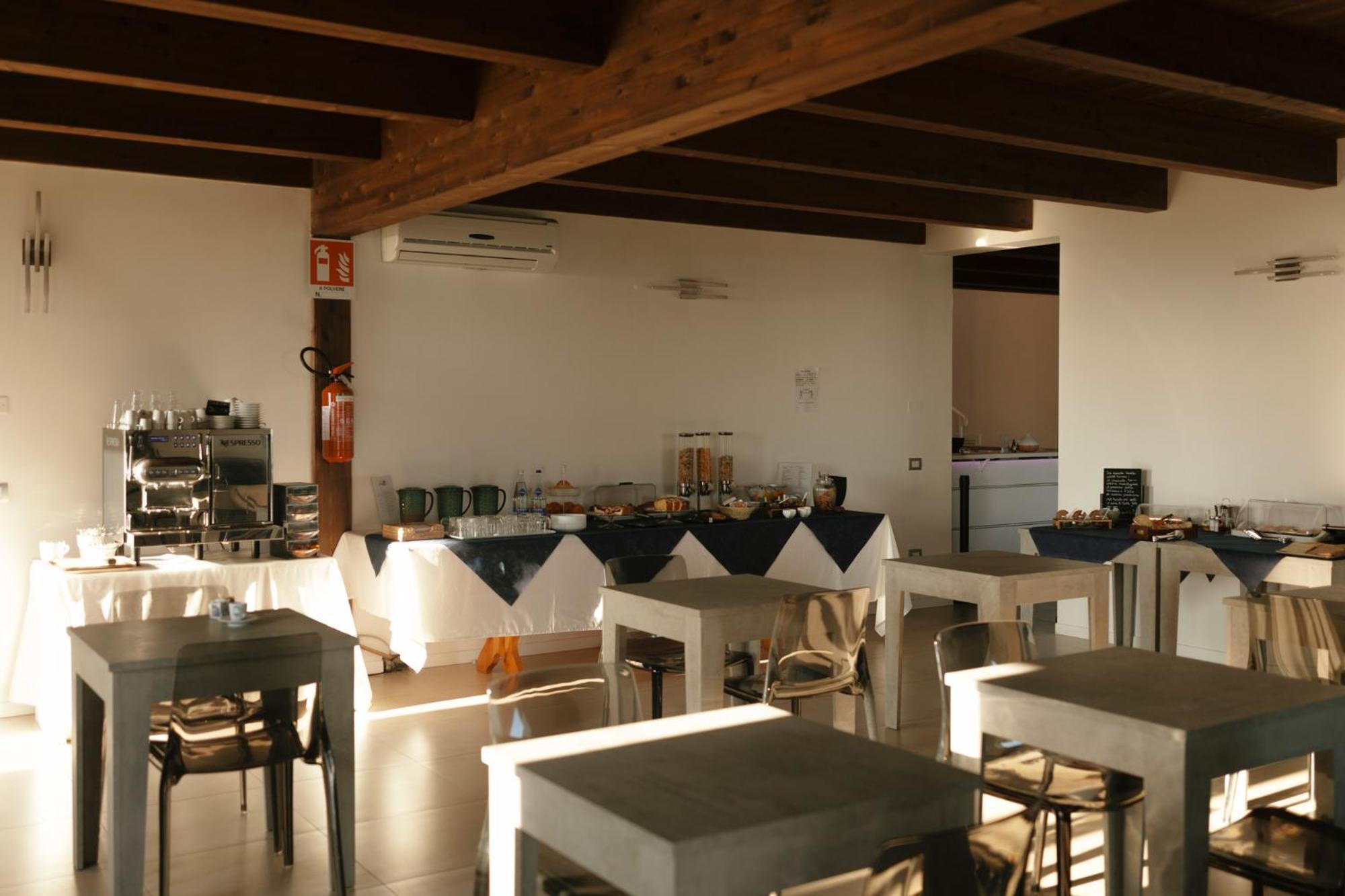 Agriturismo Il Colle Dei Lecci Ancona Luaran gambar
