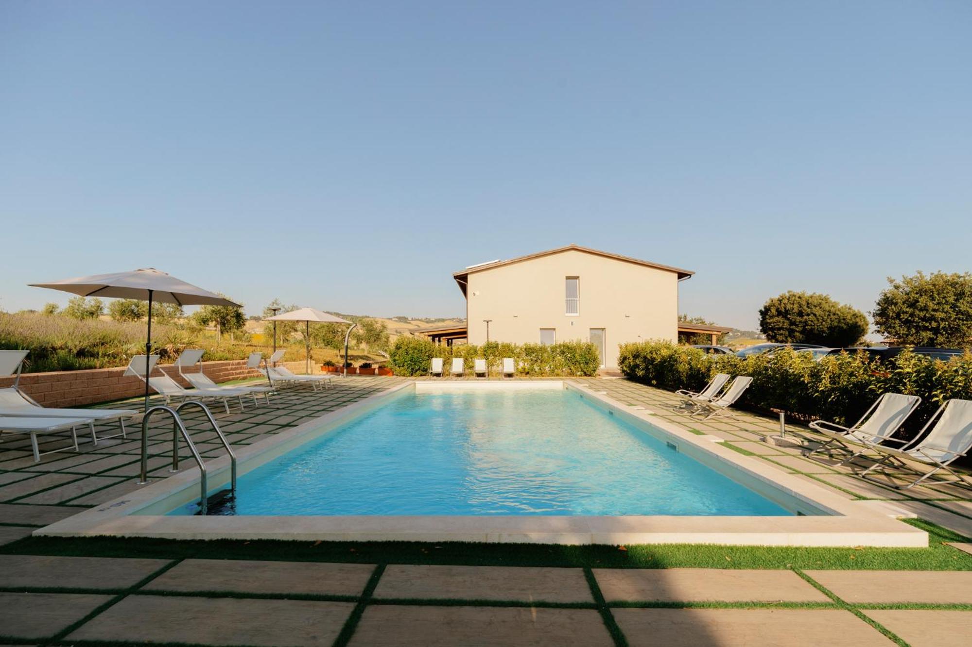 Agriturismo Il Colle Dei Lecci Ancona Luaran gambar